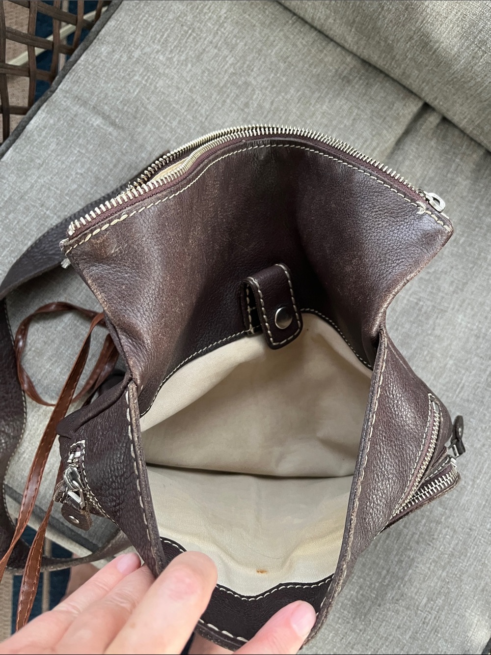 Roots Dark Brown Leather Crossbody Bag with Front Pockets - Picture 9 of 16